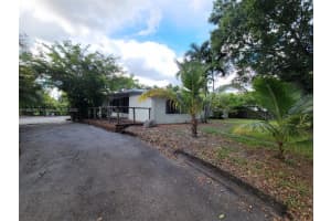 510 E Acre Dr, Plantation, FL 33317, Sold 10/20/25