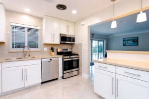 809 S 17th Ave Hollywood, FL 33020 - MLS#A11882836