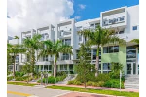 89 N Shore Dr, Miami Beach