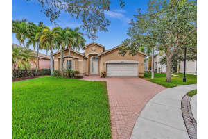 19222 Crystal St Weston, FL 33332 - MLS#A11882918