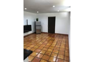180 Esplanade Dr Rear Miami Springs, FL 33166 - MLS#A11882919