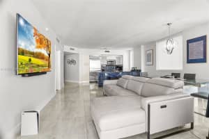 500 Brickell Ave 1701 Miami, FL 33131 - MLS#A11882929