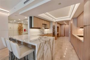 1455 Ocean Dr 811 Miami Beach, FL 33139 - MLS#A11882934