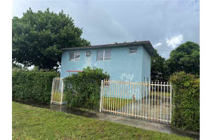 825 E 35th St Hialeah, FL 33013 - MLS#A11882965