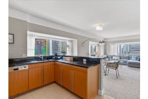 1435 Brickell Ave 3212, Miami