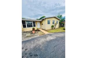 4771 Nw 20th St Lauderhill, FL 33313 - MLS#A11882978