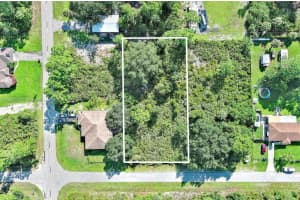 1320 Desoto Avenue Lehigh Acres, FL 33972 - MLS#A11883024