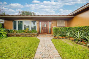 4815 Cleveland St Hollywood, FL 33021 - MLS#A11883056