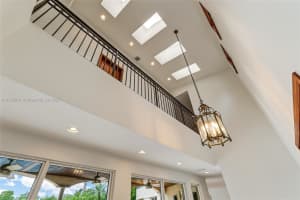 184 Paloma Dr Coral Gables, FL 33143 - MLS#A11883061