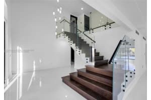 406 Holiday Dr 0 Hallandale Beach, FL 33009 - MLS#A11883085