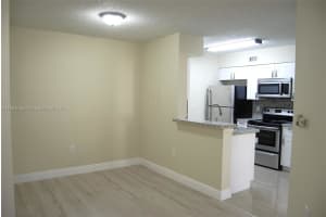 2820 N Oakland Forest Dr 109 Oakland Park, FL 33309 - MLS#A11883086