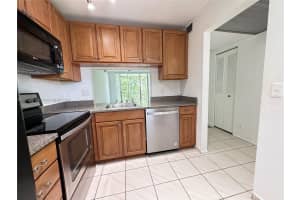 9235 Lagoon Pl 408 Davie, FL 33324 - MLS#A11883091