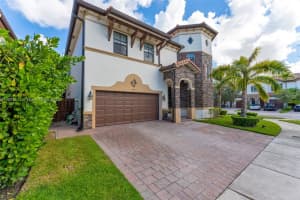 9805 Nw 89th Ter 0 Doral, FL 33178 - MLS#A11883111