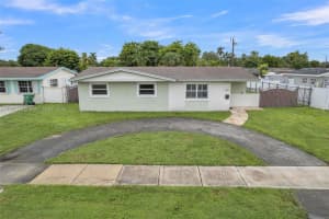 20112 Nw 12th Ct Miami Gardens, FL 33169 - MLS#A11883135