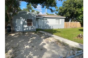 1385 Ne 129th St North Miami, FL 33161 - MLS#A11883144