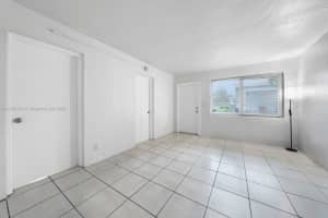 1210 Nw 2nd St 4 Fort Lauderdale, FL 33311 - MLS#A11883193