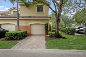4101 Forest Dr Weston, FL 33332 - MLS#A11883213