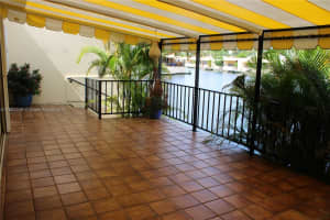 15512 Sharpecroft Dr Miami Lakes, FL 33014 - MLS#A11883249