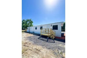 5121 Pioneer 18th St Clewiston, FL 33440 - MLS#A11883253