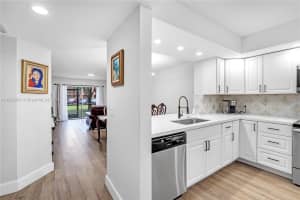 701 Sw 142nd Ave 108s Pembroke Pines, FL 33027 - MLS#A11883267