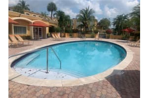 18111 Nw 68th Ave G206 Hialeah, FL 33015 - MLS#A11883303