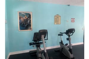 18111 Nw 68th Ave G206 Hialeah, FL 33015 - MLS#A11883303