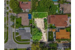 1315 Sw 21st St Miami, FL 33145 - MLS#A11883310