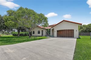 27601 Sw 152nd Ct Homestead, FL 33032 - MLS#A11883327