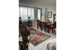 7135 Collins Ave 533 Miami Beach, FL 33141 - MLS#A11883342
