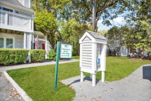 808 Chestnut ,, FL 10512 - MLS#A11883375