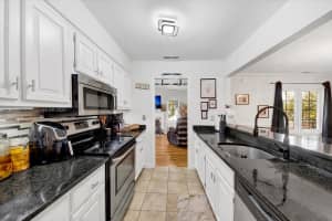 808 Chestnut ,, FL 10512 - MLS#A11883375