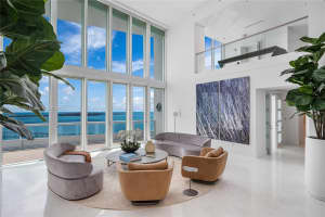 1643 Brickell Ave Ph4902 Miami, FL 33129 - MLS#A11883382