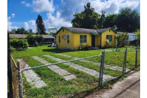 2365 Nw 79th Ter Miami, FL 33147 - MLS#A11883387