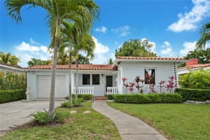 833 Tangier St, Coral Gables