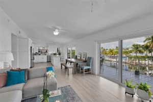 64 W Plaza Del Sol Islamorada, FL 33036 - MLS#A11883406