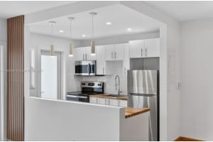 1334 Euclid Ave 10 Miami Beach, FL 33139 - MLS#A11883453