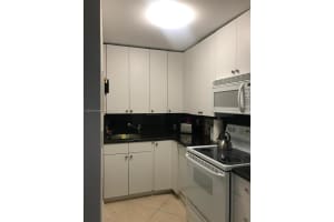 401 Ocean Dr 909 Miami Beach, FL 33139 - MLS#A11883487