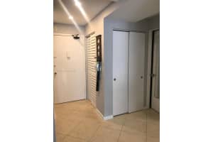 401 Ocean Dr 909 Miami Beach, FL 33139 - MLS#A11883487