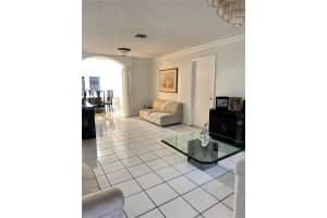 9038 Nw 193rd Ter Hialeah, FL 33018 - MLS#A11883513