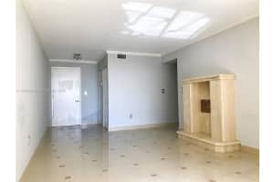 2642 Collins Ave 406 Miami Beach, FL 33140 - MLS#A11883528