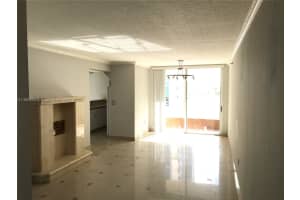 2642 Collins Ave 406 Miami Beach, FL 33140 - MLS#A11883528