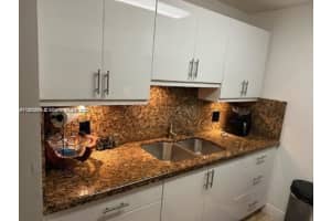 101 Sw 132nd Way 308j Pembroke Pines, FL 33027 - MLS#A11883563