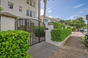 1027 Pennsylvania Ave 101 Miami Beach, FL 33139 - MLS#A11883567