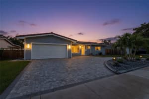 3805 Lincoln St Hollywood, FL 33021 - MLS#A11883580