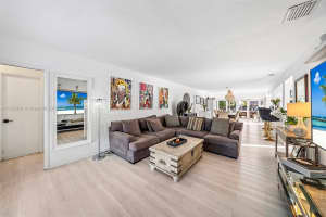 840 S Shore Dr Miami Beach, FL 33141 - MLS#A11883591