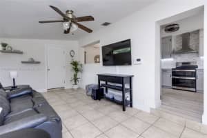 210 Sw 64th Ave Pembroke Pines, FL 33023 - MLS#A11883611