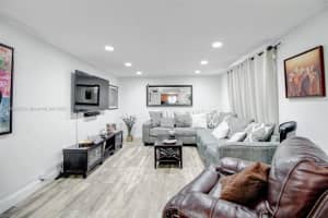 6604 Sw 113th Ave Miami, FL 33173 - MLS#A11883636