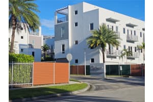 9177 Nw 33rd St Doral, FL 33172 - MLS#A11883715