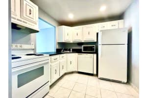 601 Three Islands Blvd 314 Hallandale Beach, FL 33009 - MLS#A11883717