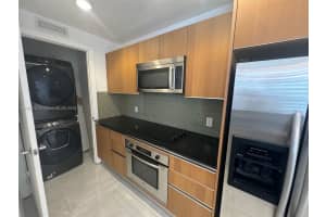 Avenue on Brickell, 1060 Brickell Ave APT 3005, Miami, FL 33131, - MLS#A11883721